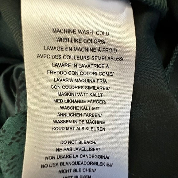 Lysse Green Snakeskin Moto Jacket Size XS Edgy NYC Street Style Moody Glam - Picture 5 of 5